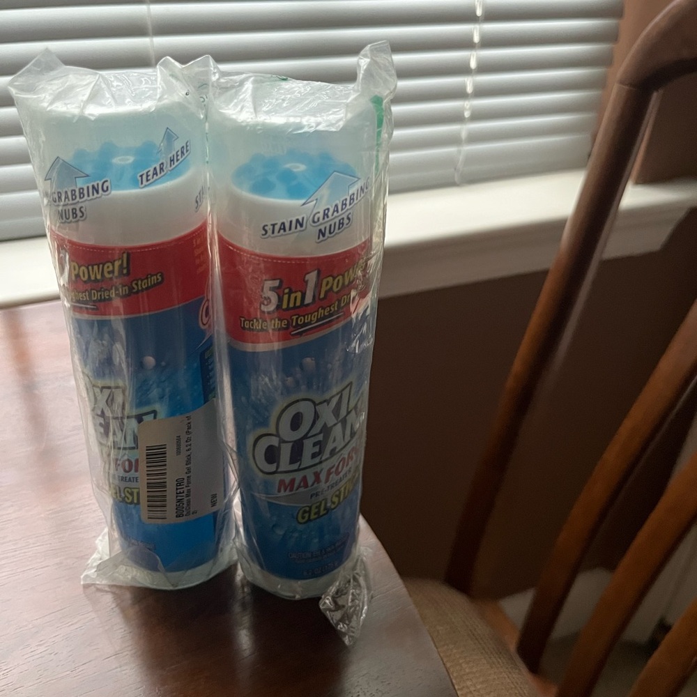 NEW WITH TAGS - 2 Oxiclean Max Force - Pre-Treated Gel Sticks